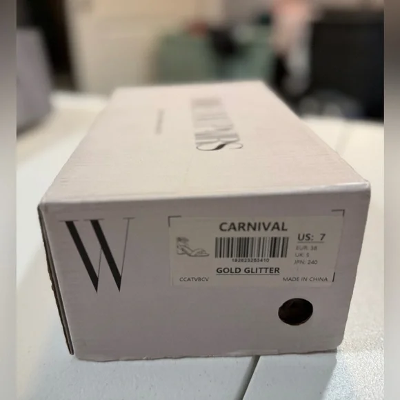 New In Box Dream Pairs Carnival Ankle Strap Heel Gold Glitter Womens US Size 7 - Picture 10 of 10